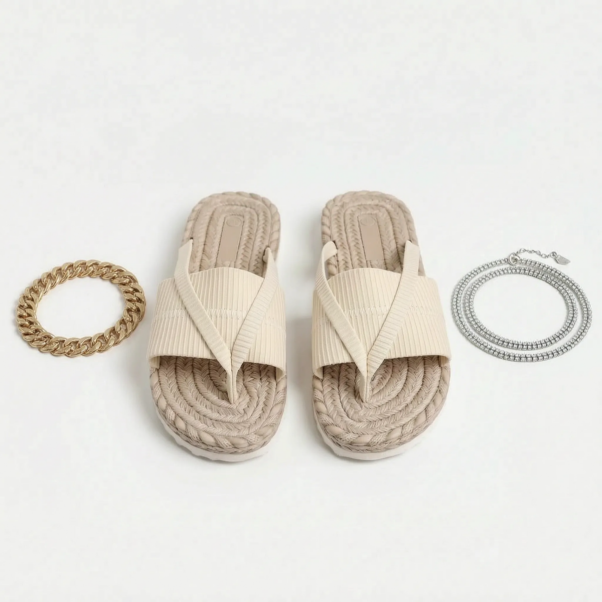 Solari - Casual Toe-Loop Sandals